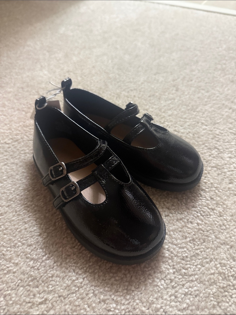 Girls 9T black mary jane shoes from Old Navy (with tags)